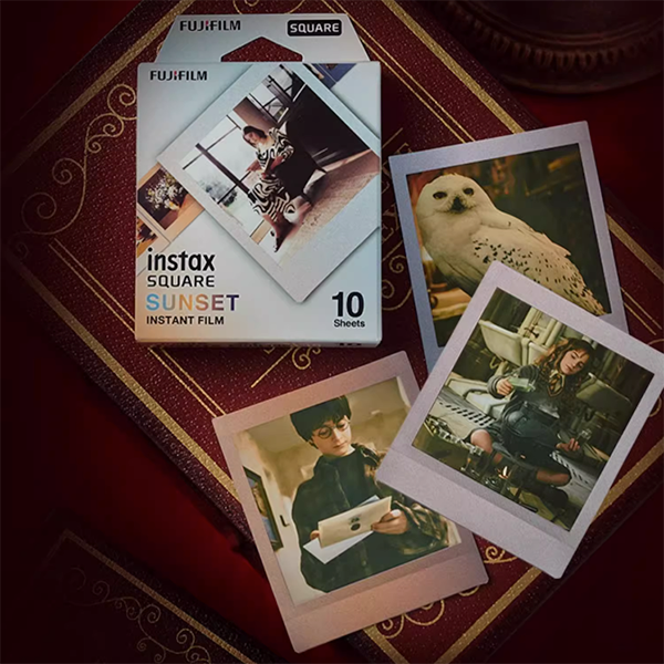 Instax SQ40 Camera Magical World Edition