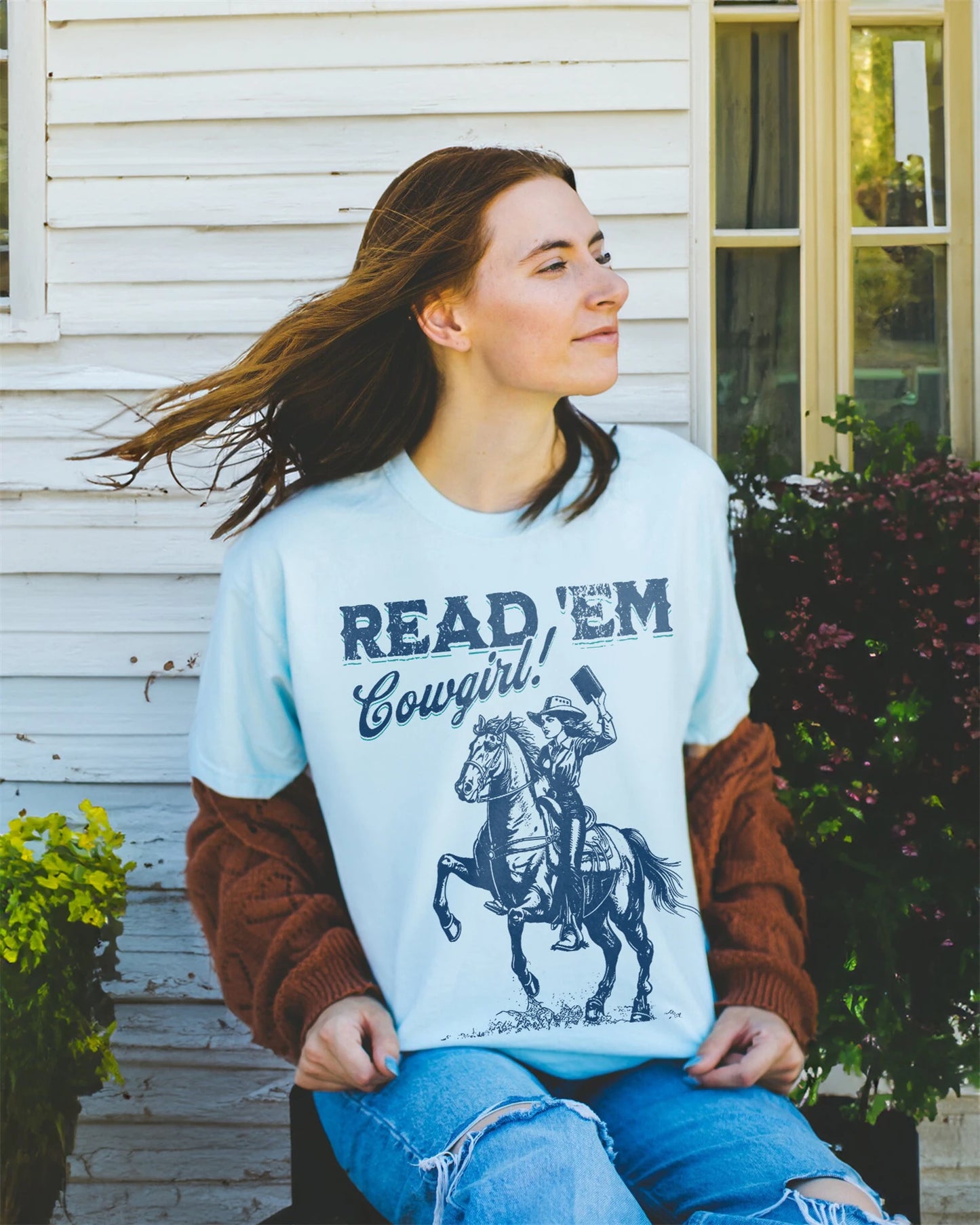 Read 'Em Cowgirl Retro T-Shirts